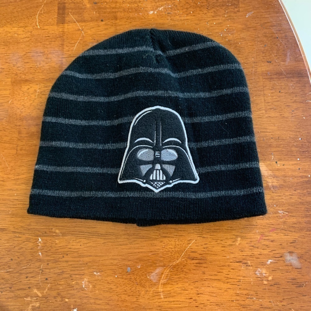 Star Wars Darth Vadar mens beanie hat acrylic knit OSFM